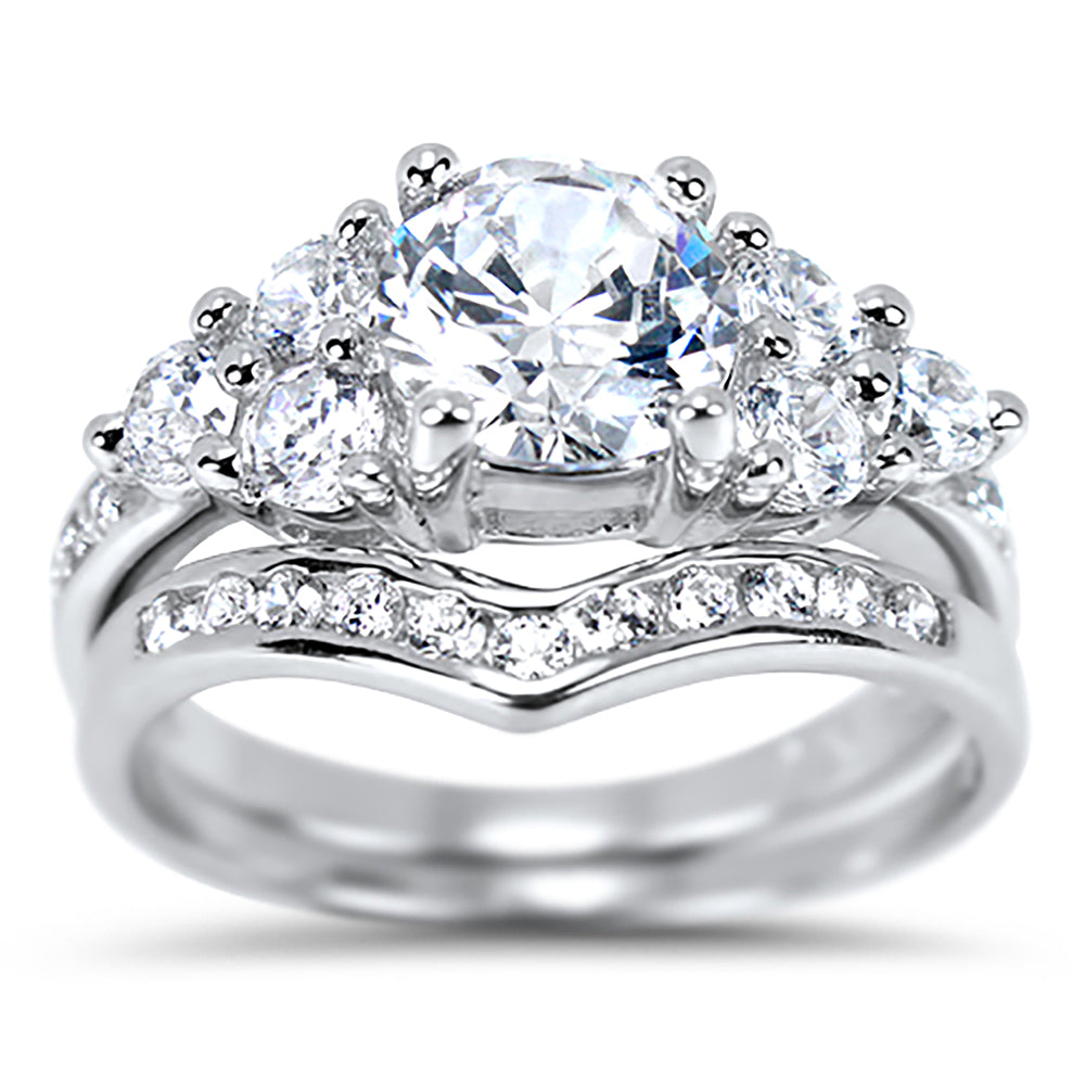 Realistic CZ Wedding Engagement Ring Set