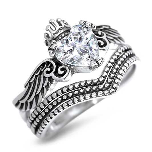 Front view of the women's heart-cut cz bridal ring set, showing the engagement ring and matching wedding band on white.